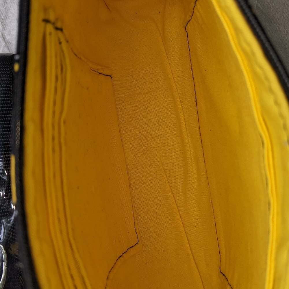 Batman Crossbody Bag - Picture 6 of 7